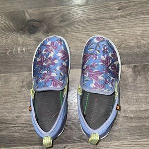 Bogs kids slip on shoes 13